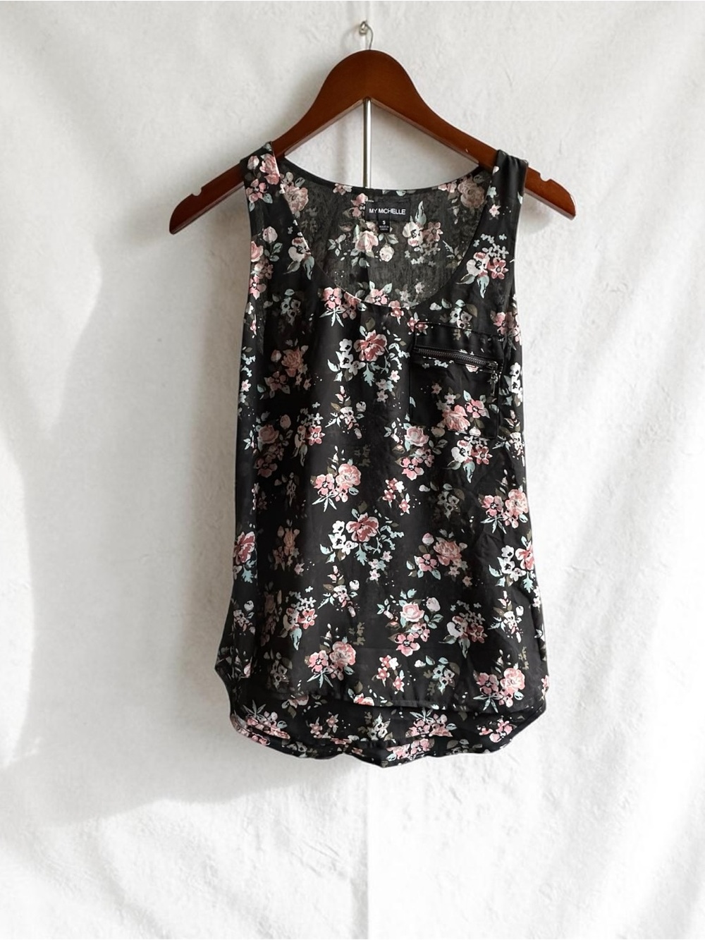 My Michelle Floral Tank Top Blouse Zipper Details Black Size Small